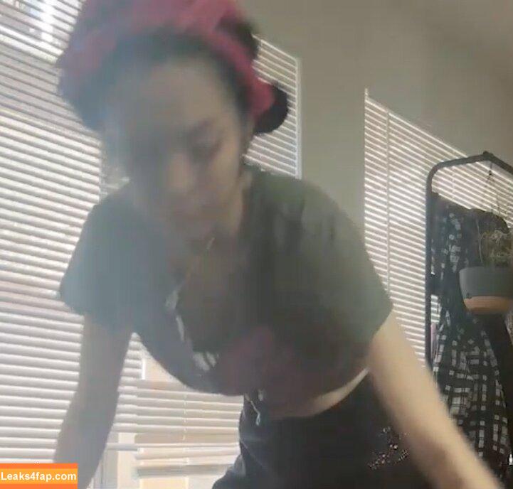 Bby_Julesss / Bby-Julesss aka Princess Tiny Titties / bbyjuls leaked photo photo #0039