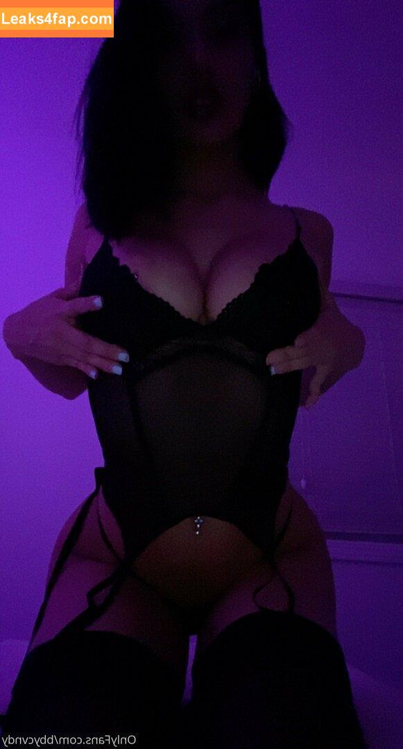 bbycvndy /  leaked photo photo #0009