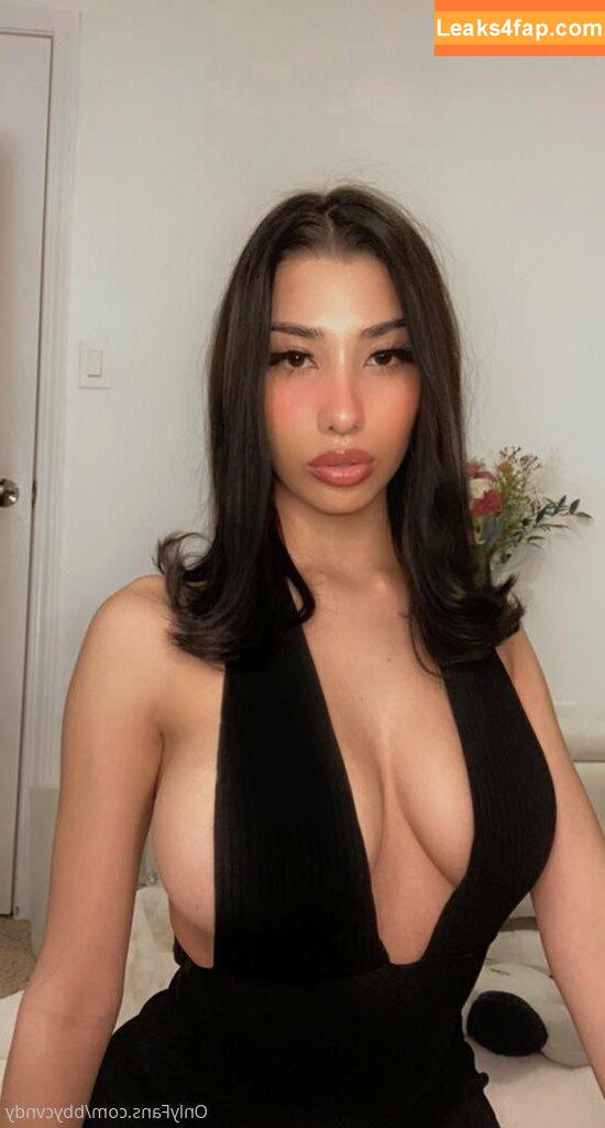 bbycvndy /  leaked photo photo #0017