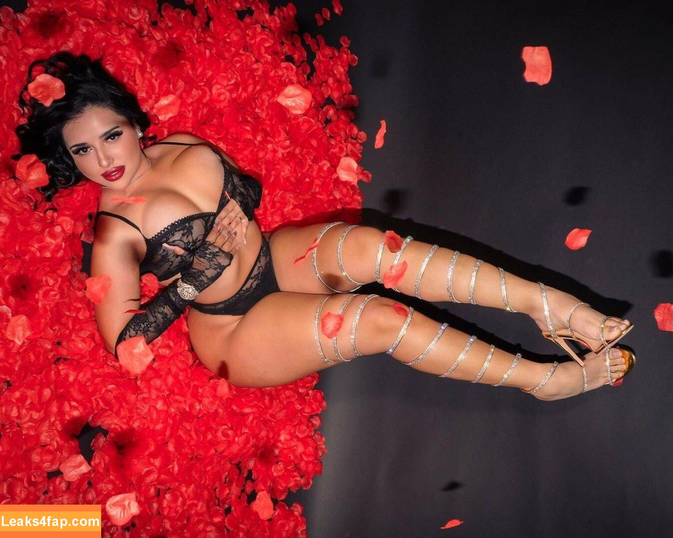 bbyg.sharon / 3xsharonx3 / bbyg._sharon / thicklilmama1 leaked photo photo #0008