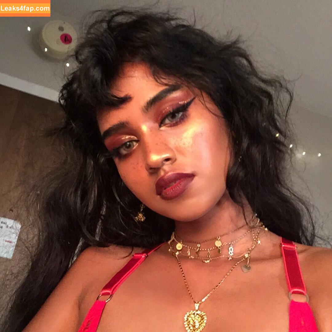 bbyg6rl / bbygrll leaked photo photo #0046