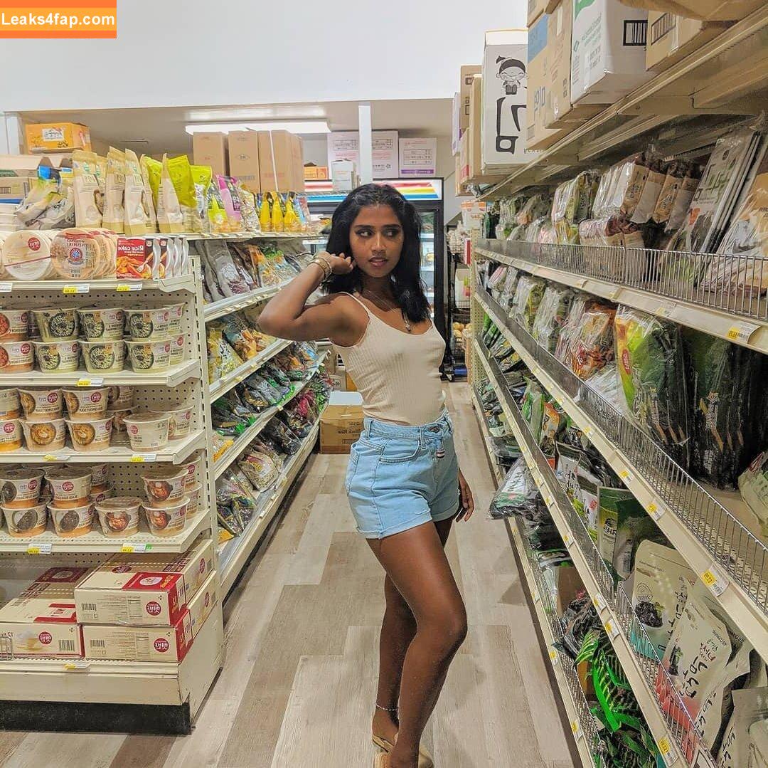 bbyg6rl / bbygrll leaked photo photo #0056