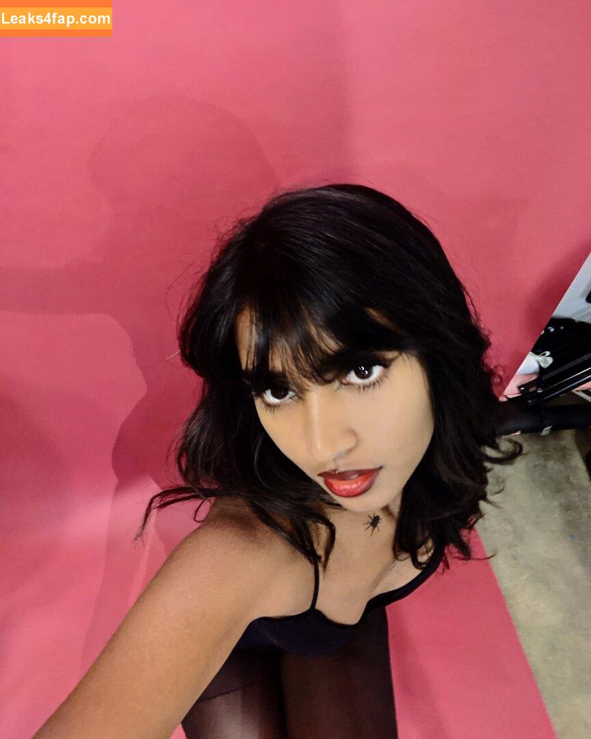 bbyg6rl / bbygrll leaked photo photo #0149