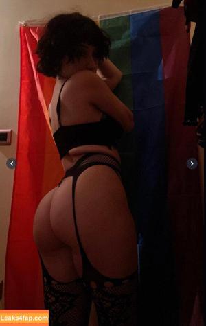 Bbyrevvv2 photo #0017