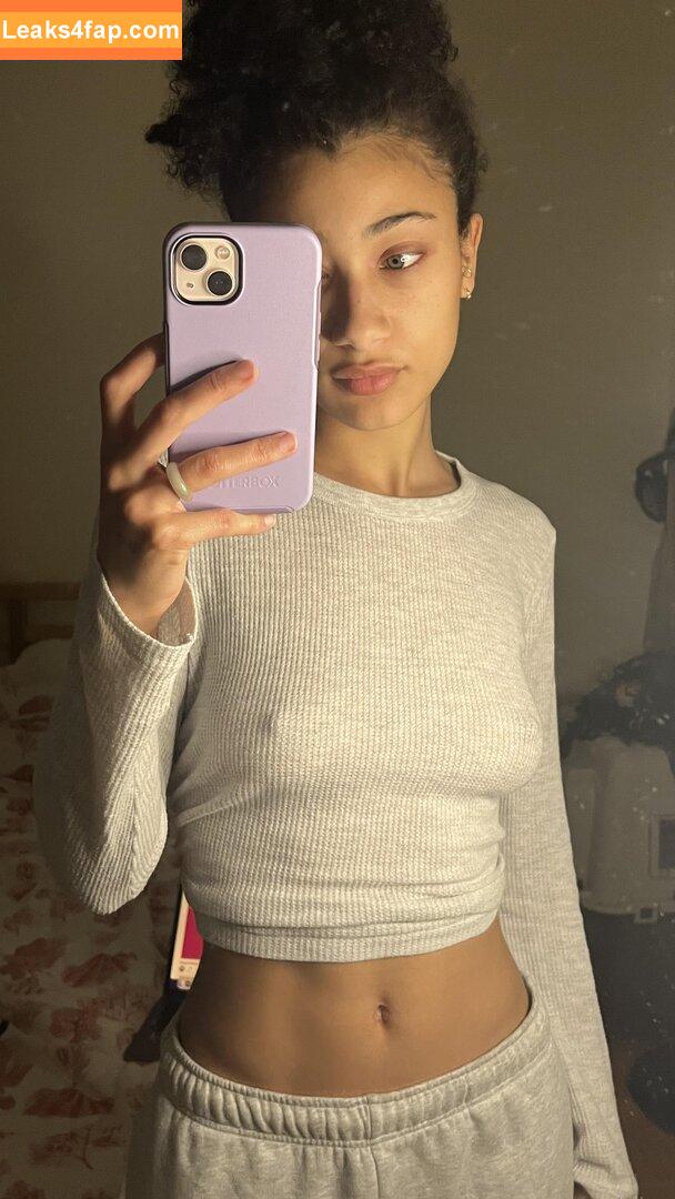 BbySadie / bbysadie37 leaked photo photo #0003