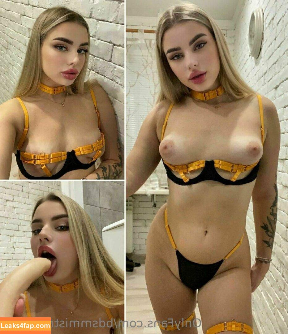 bdsmmistressroxy / deathcoremistress leaked photo photo #0022