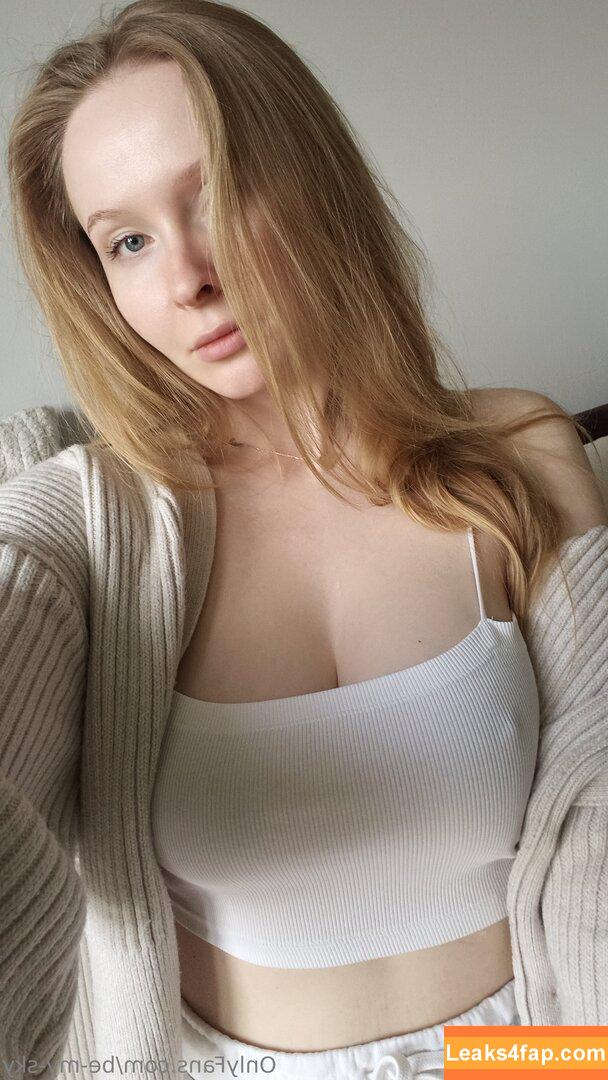 be-my-sky /  leaked photo photo #0037