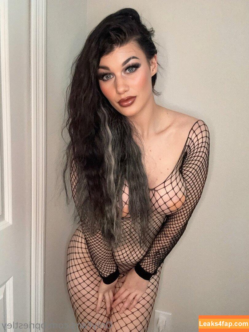 Bea Priestley / Blair Davenport / bdavenportwwe / bpriestley leaked photo photo #0075