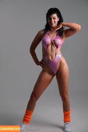 Bea Priestley photo #0050