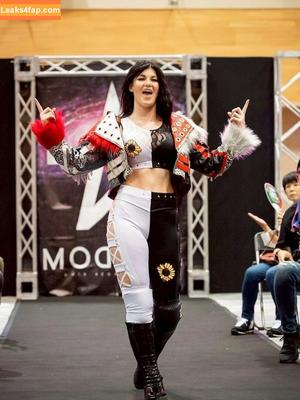 Bea Priestley photo #0099