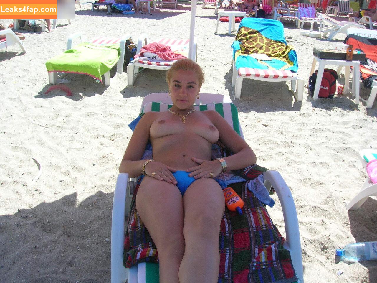 Beach /  leaked photo photo #0095