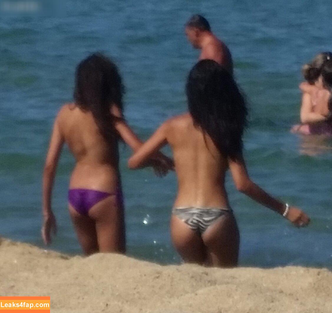 Beach /  leaked photo photo #0204
