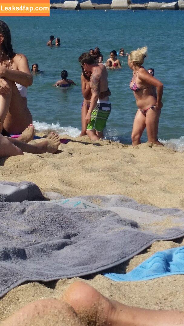 Beach /  leaked photo photo #0206