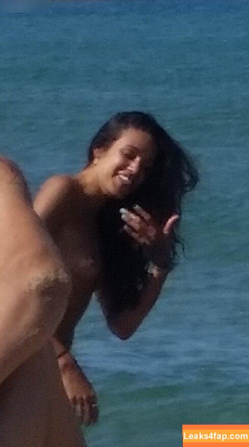 Beach /  leaked photo photo #0211