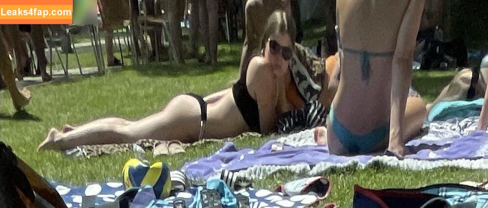 Beach /  leaked photo photo #0279