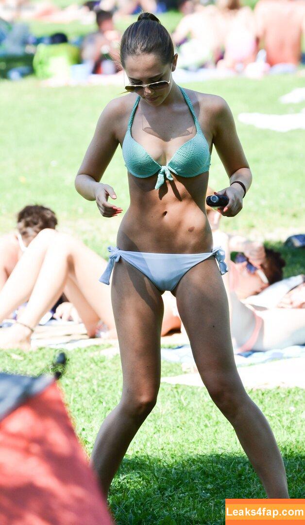 Beach /  leaked photo photo #0300