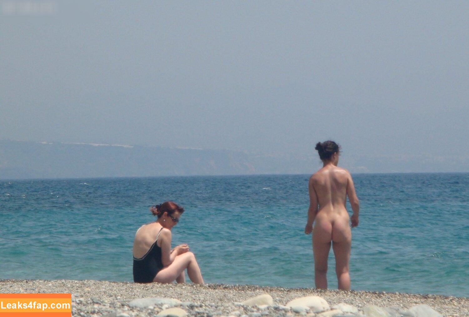 Beach /  leaked photo photo #0798