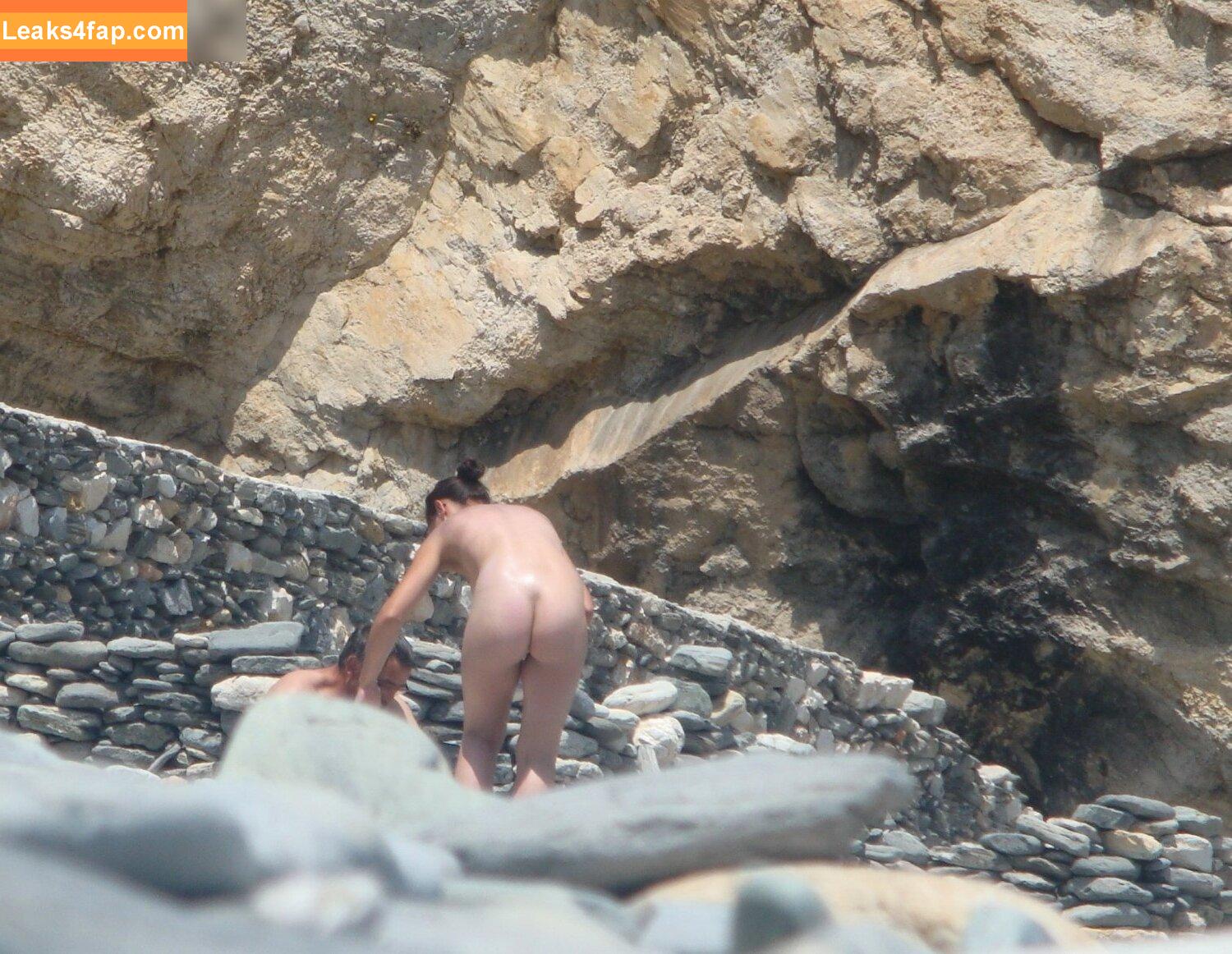 Beach /  leaked photo photo #0808