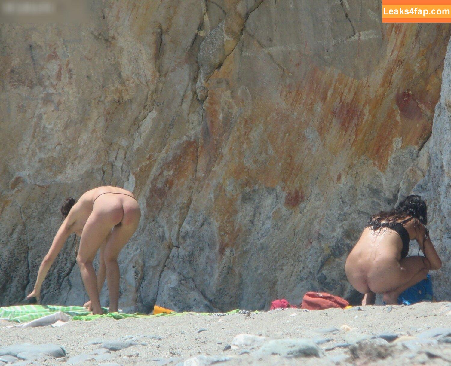 Beach /  leaked photo photo #0839