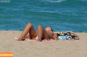 Beach photo #0023