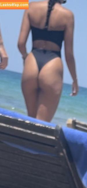 Beach photo #0319