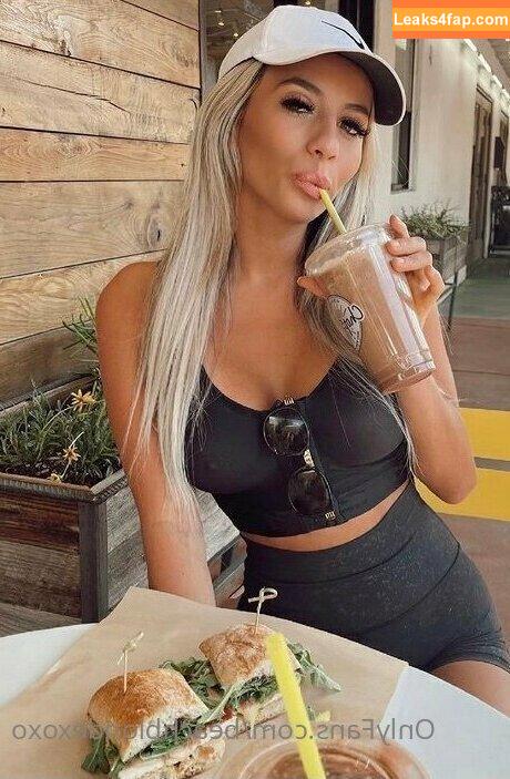 beachblondexoxo / blondefox61 leaked photo photo #0035
