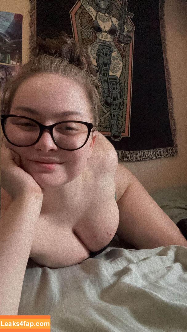 _beaniebaby / GanaBean / cocopeachz leaked photo photo #0008
