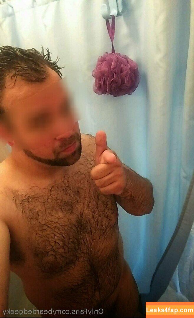 beardedgeeky / bearded_and_geeky leaked photo photo #0028