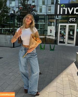 Beatrice Bouchard photo #0131