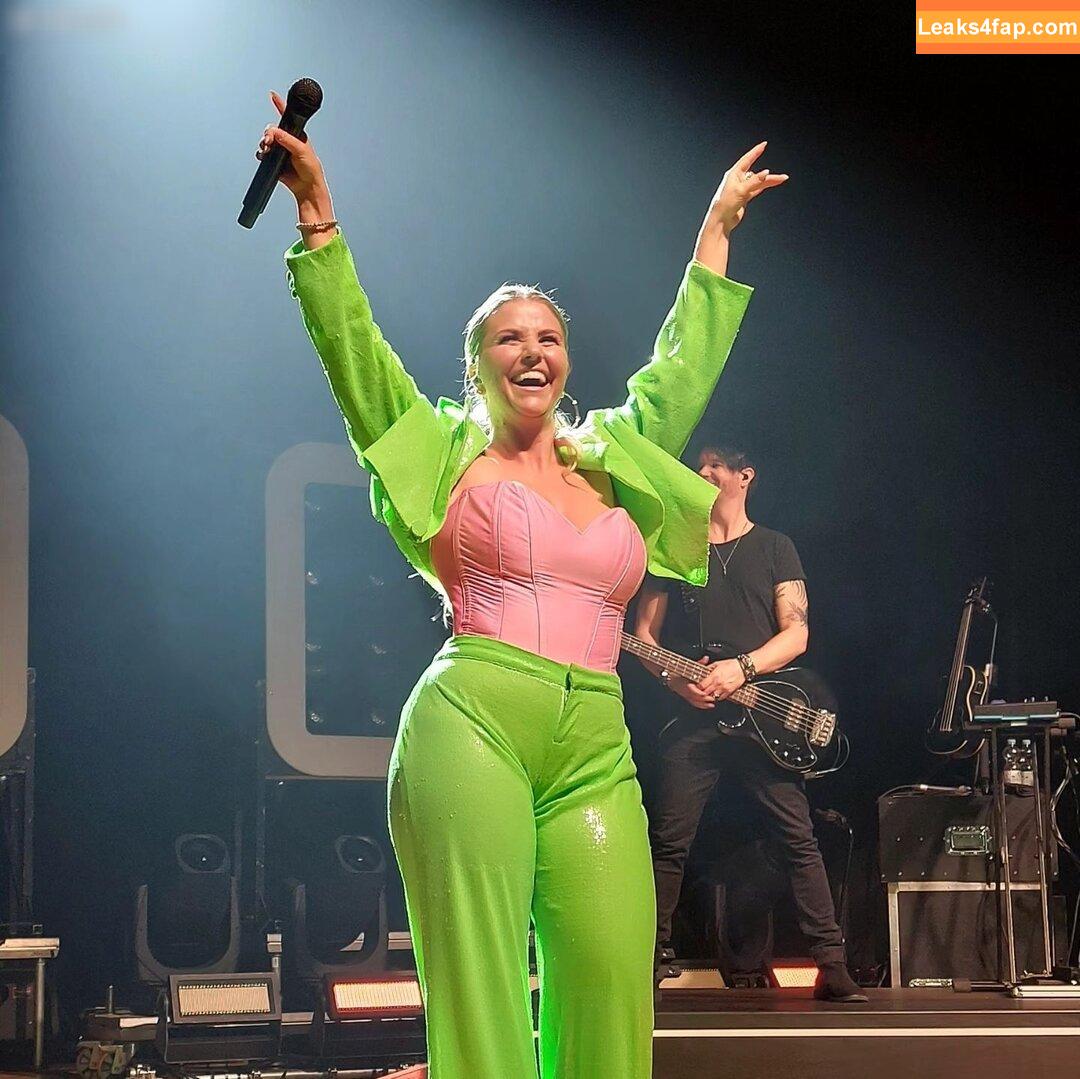 Beatrice Egli / beatrice_egli_offiziell leaked photo photo #0289