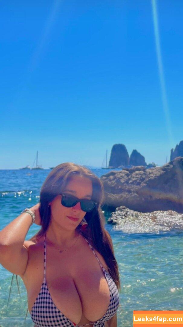 Beatrice / beasecrets / princessbeatriceroyal leaked photo photo #0003