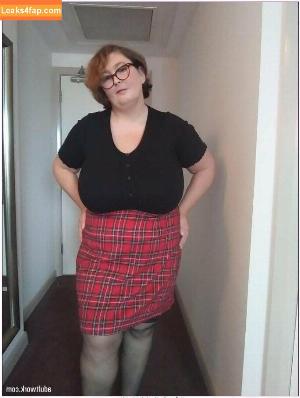 Beatrice photo #0036