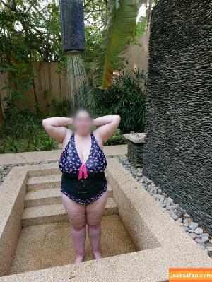 Beatrice photo #0071