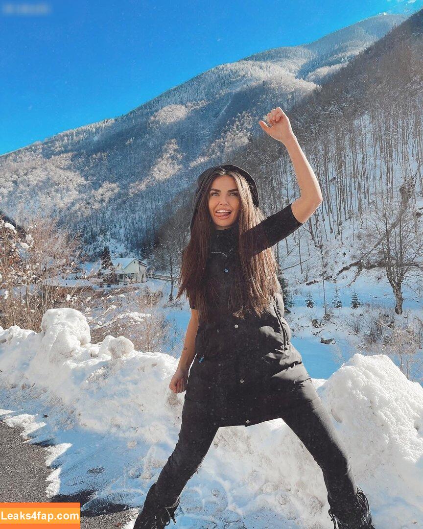 beatrix ramosaj /  leaked photo photo #0059