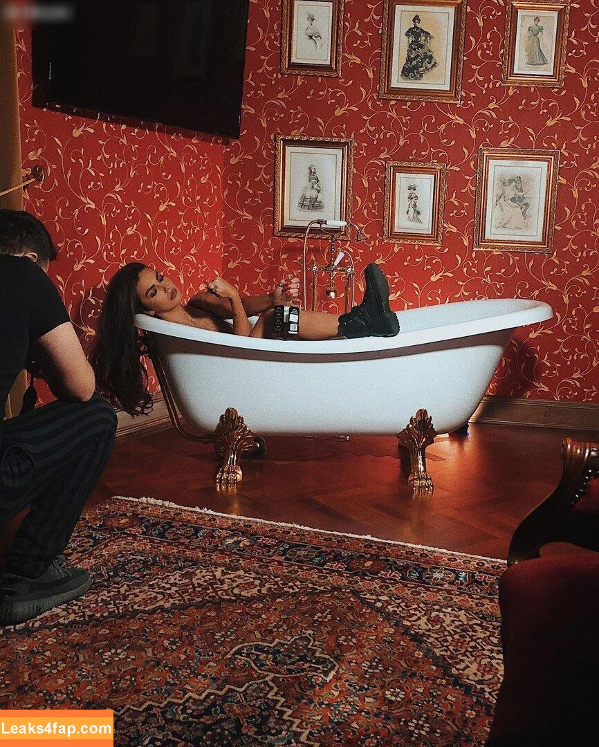 beatrix ramosaj /  leaked photo photo #0067