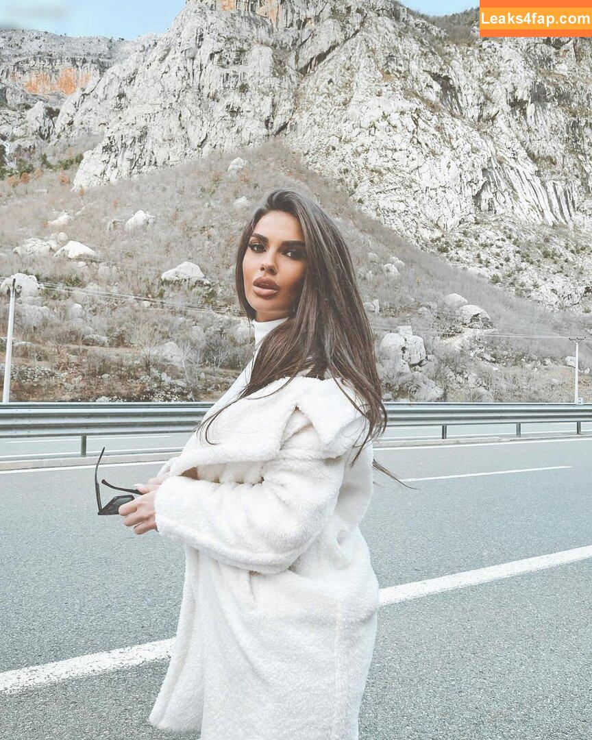 beatrix ramosaj /  leaked photo photo #0077