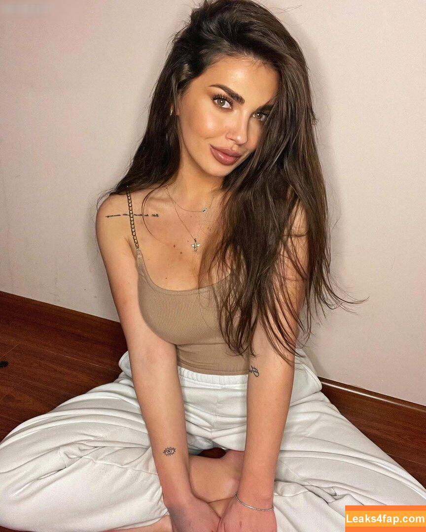 beatrix ramosaj /  leaked photo photo #0120