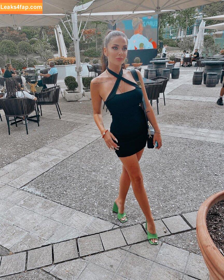 beatrix ramosaj /  leaked photo photo #0171