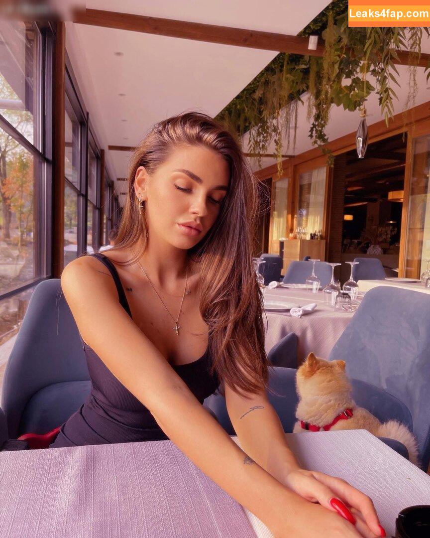 beatrix ramosaj /  leaked photo photo #0213