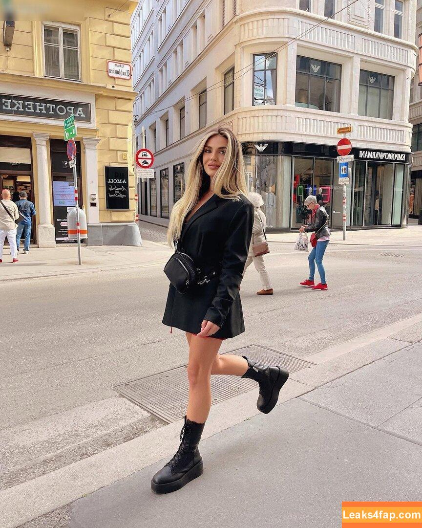 beatrix ramosaj /  leaked photo photo #0228