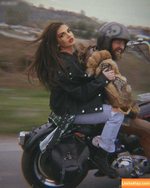 beatrix ramosaj photo #0060