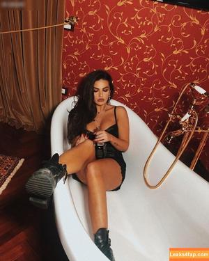 beatrix ramosaj photo #0063