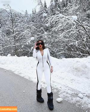 beatrix ramosaj photo #0065