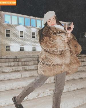 beatrix ramosaj photo #0066