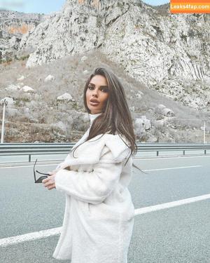 beatrix ramosaj photo #0077