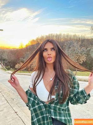 beatrix ramosaj photo #0087