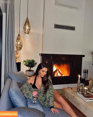 beatrix ramosaj photo #0092