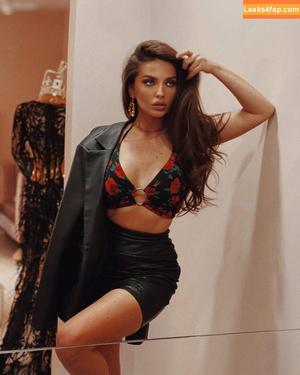 beatrix ramosaj photo #0150