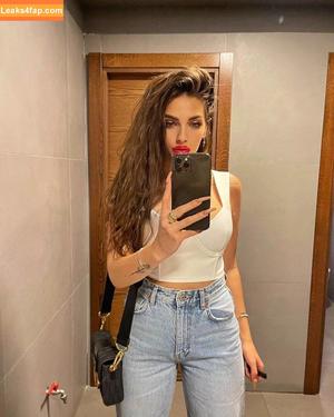 beatrix ramosaj photo #0156