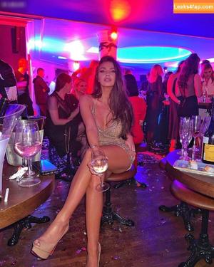 beatrix ramosaj photo #0169